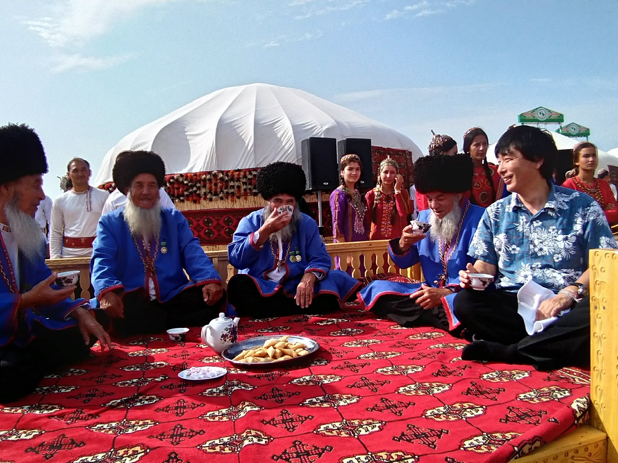 トルクメニスタンの長老達と私